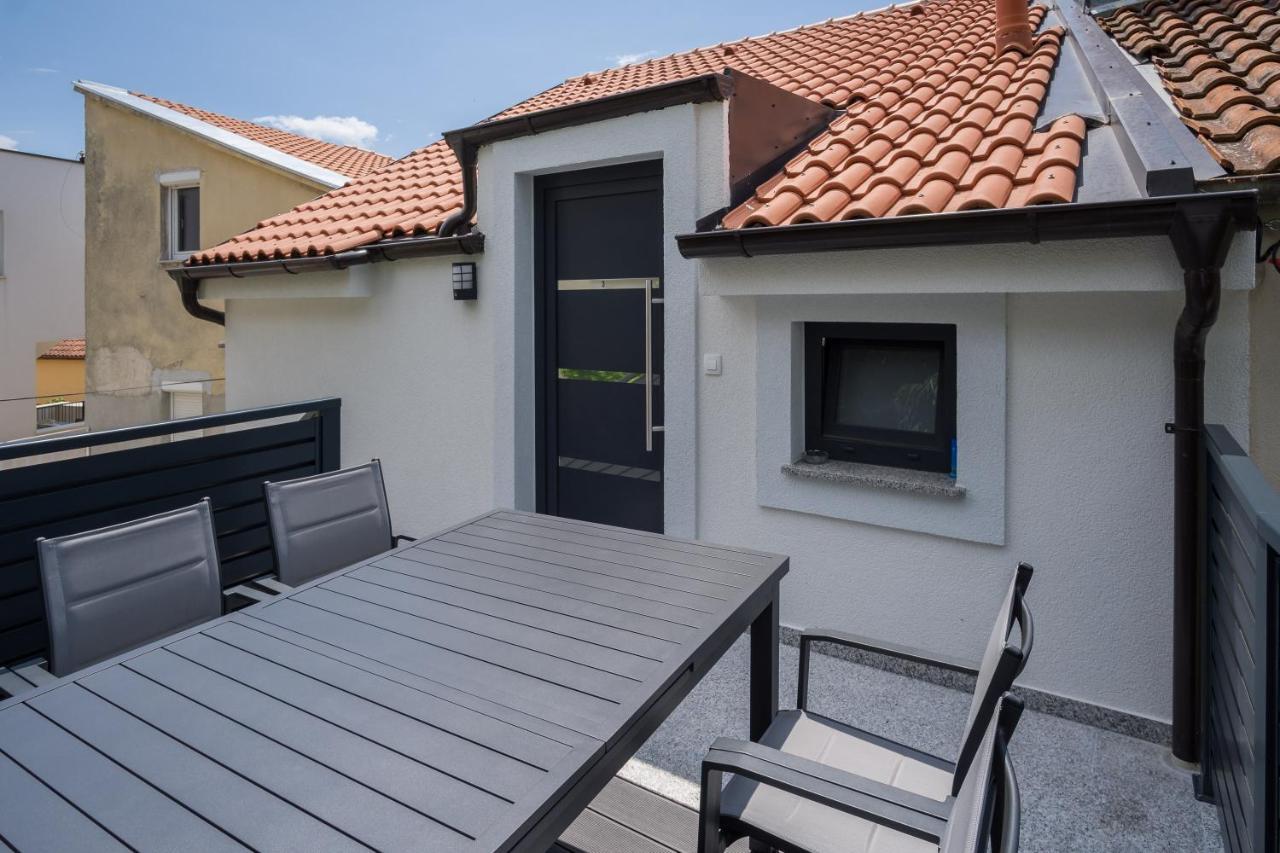 Apartmani Simi - The Sun Crikvenica Exterior foto